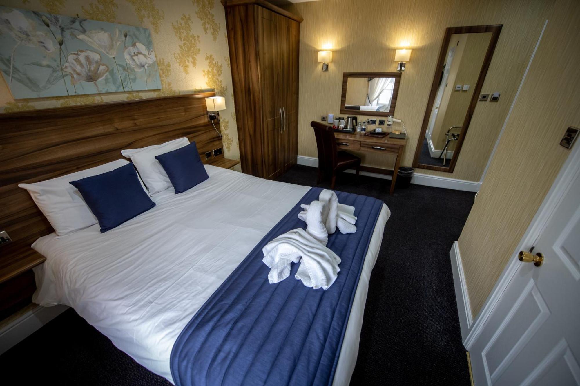 Kings Croft Hotel Pontefract Exteriör bild